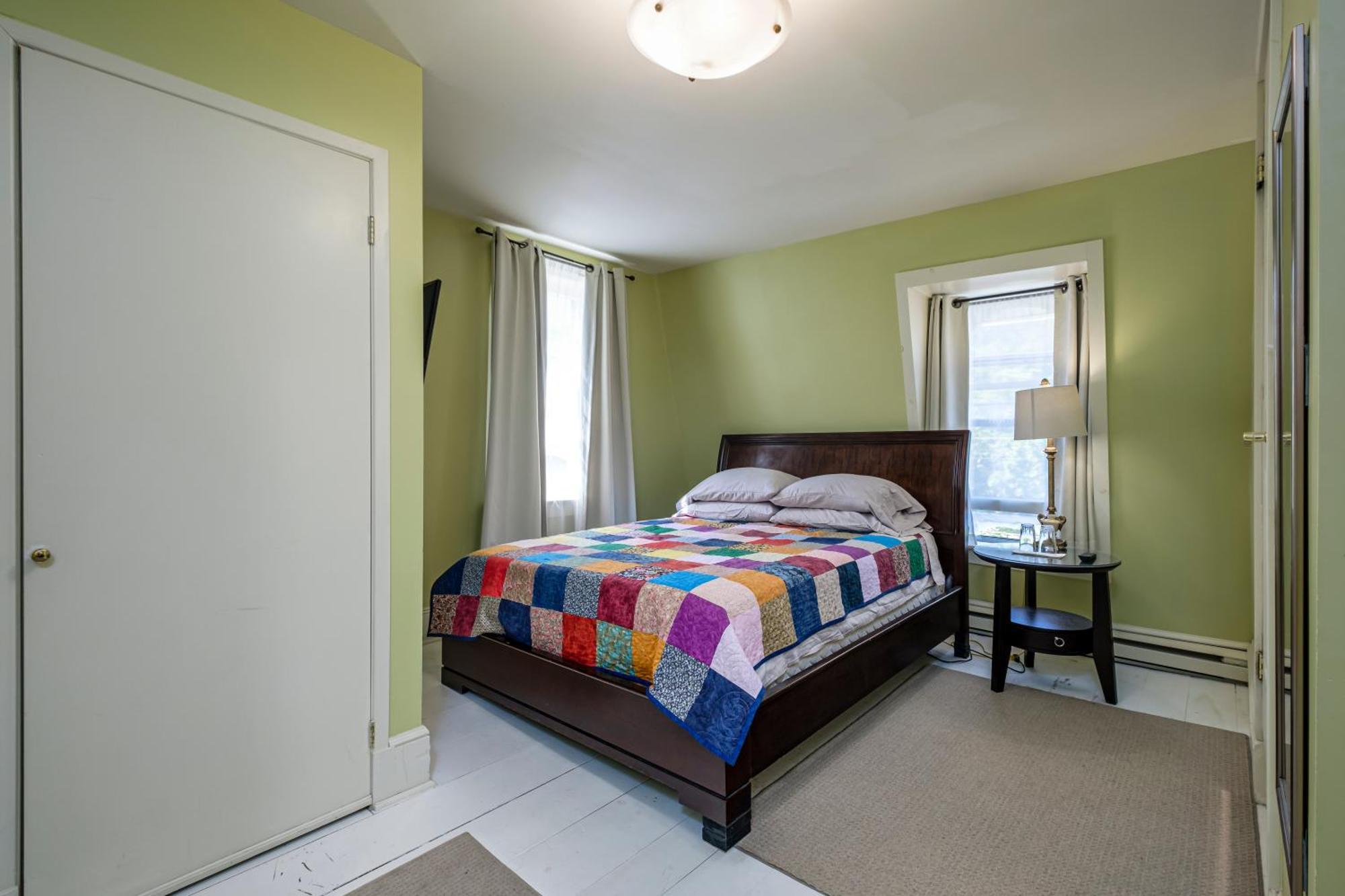 The Elizabeth Manor Guesthouse Saint-Jean de Terre-Neuve Extérieur photo