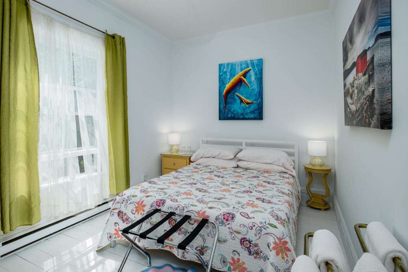 The Elizabeth Manor Guesthouse Saint-Jean de Terre-Neuve Extérieur photo